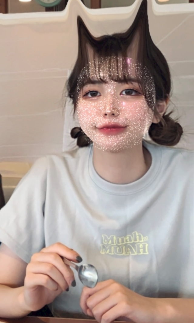 プロフィール写真6・もな【高円寺ならここ】｜