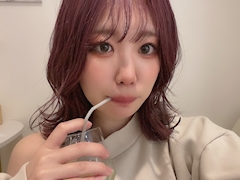 プロフィール写真13・なつみ｜BAR Teddy＆Co.・テディアンドコー - 千日前のガールズバー