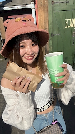 プロフィール写真10・なつみ｜BAR Teddy＆Co.・テディアンドコー - 千日前のガールズバー