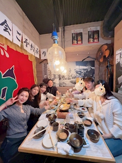 岡村樹里「楽しい忘年会🍻🤗」