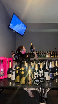 プロフィール写真6・あさか｜CLUB SELENE