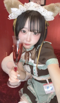 プロフィール写真18・しろ☁️｜猫耳コンカフェ C4・シーフォー - 名古屋 金山のコンカフェ