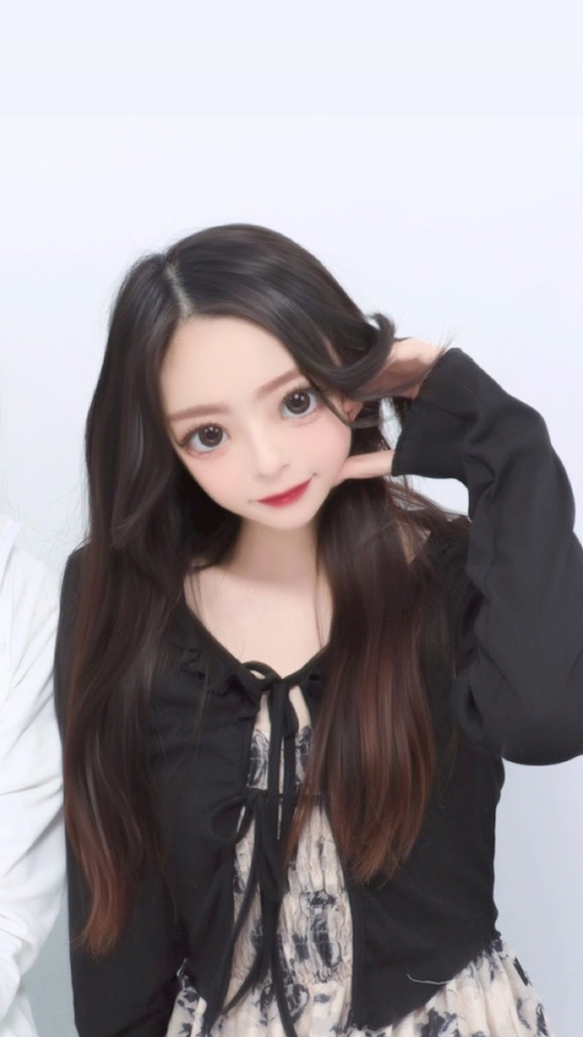 プロフィール写真2・ゆきな|名駅 キャバクラ・モコ