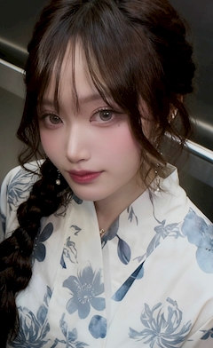 プロフィール写真2・ハル|Lady's Bar Aile・エール - 天満のガールズバー