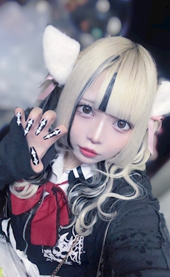 ねう「パーティー！🥳✨」