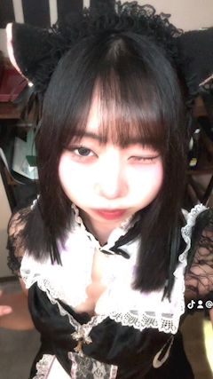 理沙「ダーツ鬼勝っちゃった✌️」