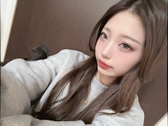 はるな「こんにちは🤍本日出勤です🐈‍⬛」