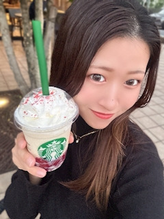さな‪ Runway「スタバ新作❣️」