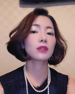 プロフィール写真6・小野　玲奈｜花水木・ハナミズキ - 諫早市・上町のスナック
