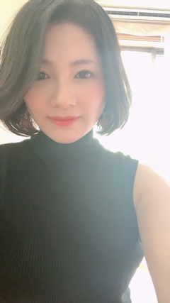 プロフィール写真2・小野　玲奈｜花水木・ハナミズキ - 諫早市・上町のスナック