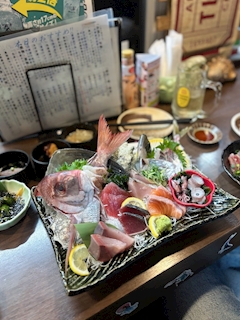 りん「お刺身🥹🩷」