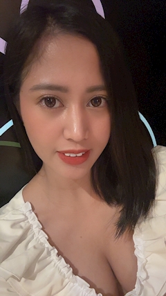 プロフィール写真2・SAYURI|CLUB PARIS・パリス - 名古屋 栄のインターナショナルパブ