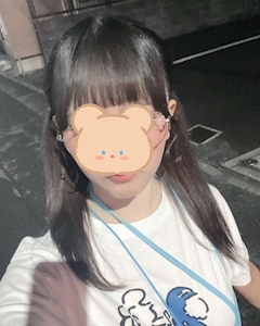 えぐちゃん「おしゃメガネ買ってかけてみたよー👓」