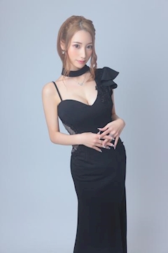 プロフィール写真2・りあら｜Club Lilith・リリス - 北新地のキャバクラ