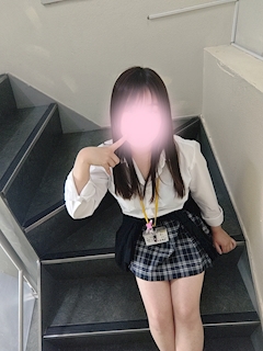 プロフィール写真5・りあ|3年B組・サンネンビーグミ - 久米川のコンカフェ