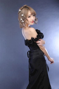 プロフィール写真1・りお｜Club Lilith・リリス - 北新地のキャバクラ