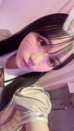 プロフィール写真1・れな｜ぷれじーる - ミナミのコンカフェ