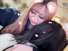 ひな「おきまりのつーしょっと📷💭 ̖́-」