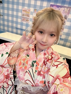 プロフィール写真7・れいら【池袋ちぇりっしゅ】|NEW STYLE GIRLS BAR ちぇりっしゅ・ニュースタイルガールズバーチェリッシュ - 池袋東口のガールズバー