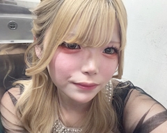 まこ【錦糸町享楽☀️】「🙈🌟」