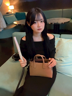 プロフィール写真1・なお【歌舞伎町NEO】｜昼夜Girls Bar NEO 新宿店・ネオ - 歌舞伎町のガールズバー