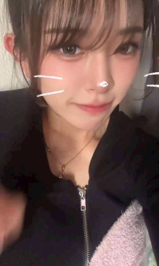 プロフィール写真2・あゆ【朝昼ふくろう】｜