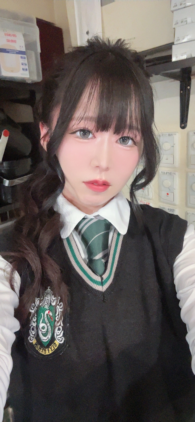 プロフィール写真2・紫月  奏音｜岐阜 柳ヶ瀬 キャバクラ・ヴェル