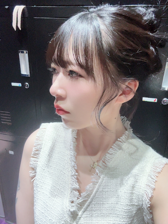 プロフィール写真1・紫月  奏音｜