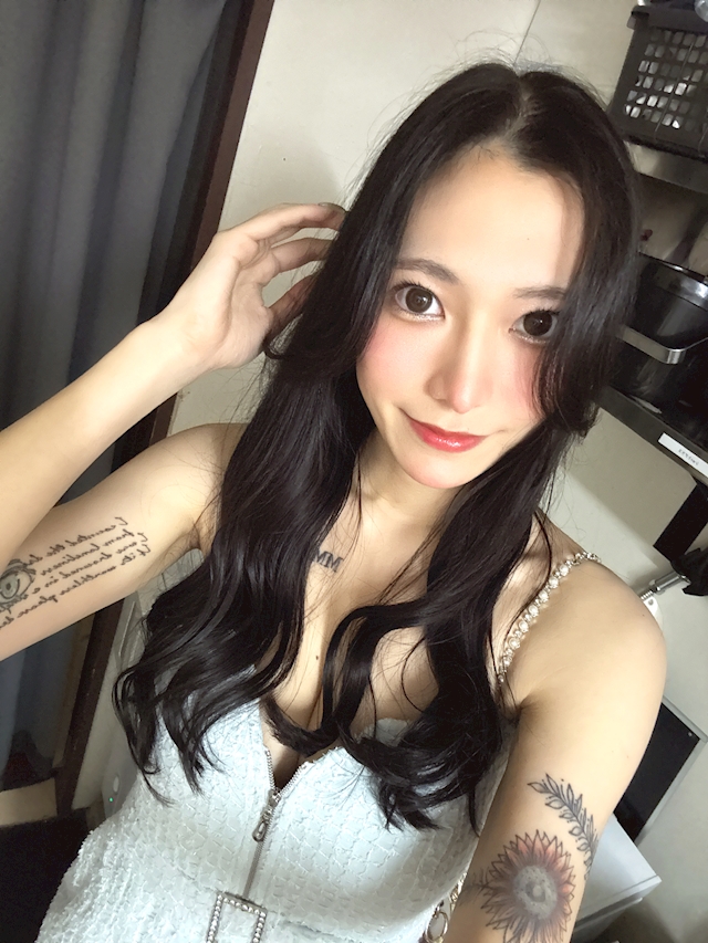 プロフィール写真2・杏|