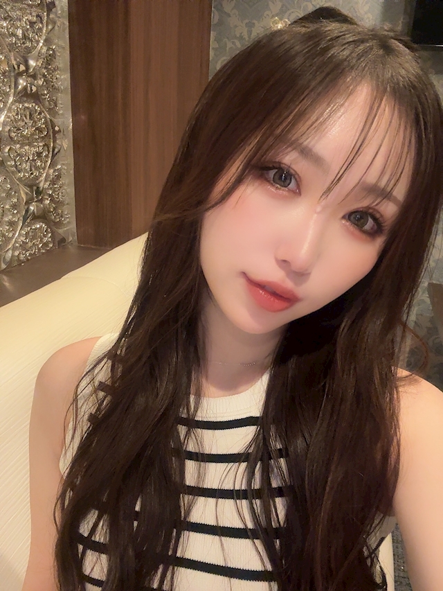 プロフィール写真7・美月 愛｜