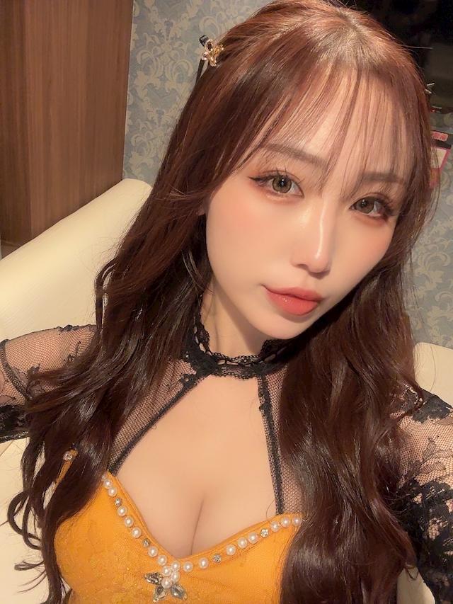 プロフィール写真3・美月 愛｜