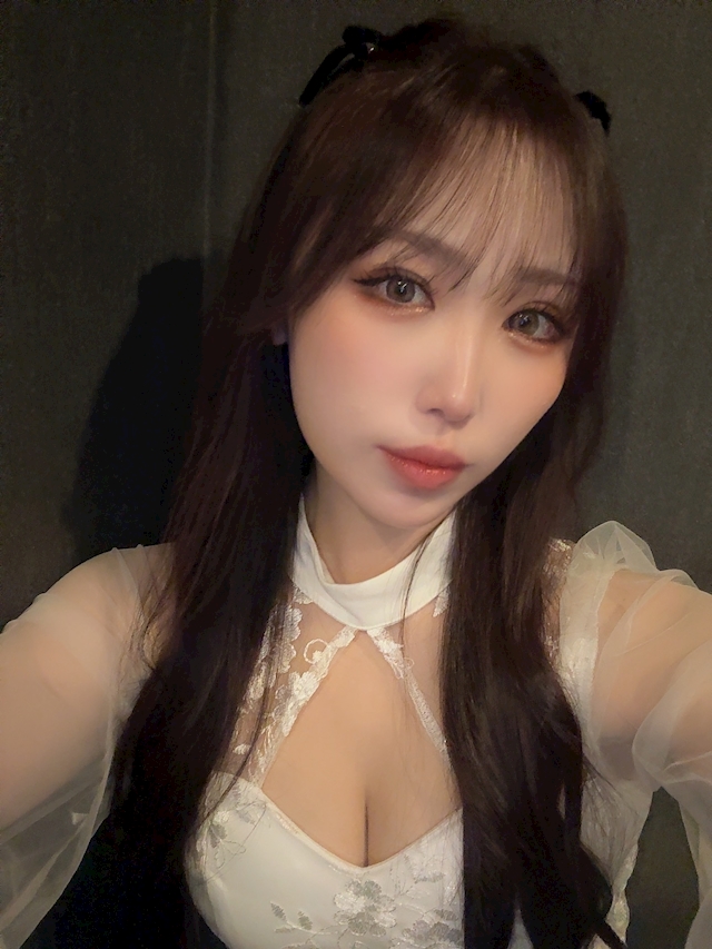 プロフィール写真6・美月 愛｜