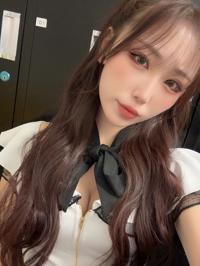 プロフィール写真4・美月 愛｜