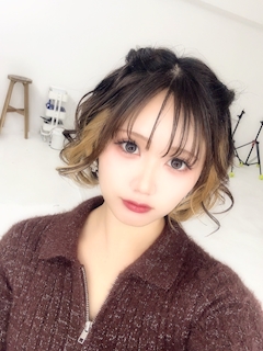 プロフィール写真2・しずく｜Girl`s Bar Lua・ルア - 草加のガールズバー