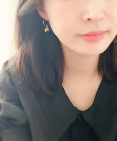 プロフィール写真1・みなみ｜Lounge Moon・ムーン - 千葉駅周辺のパブ/スナック