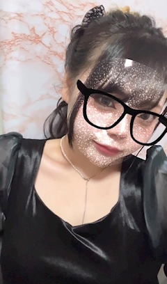 まな「🎂🎉」