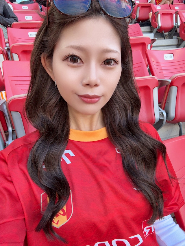 プロフィール写真2・𝐻𝐼𝐽𝐼𝑅𝐼｜