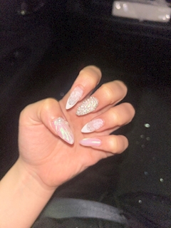 ひなた「出勤してます✨」