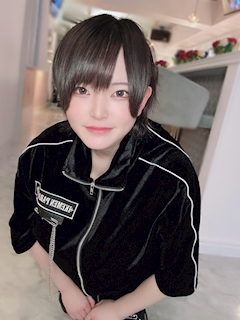 プロフィール写真17・ゆづき👑イケメンパラドックス｜男装コンカフェ イケメンパラドックス - 秋葉原のコンカフェ