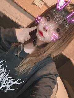 プロフィール写真13・かなえ☁️𓂂𓏸｜girls bar 1001・イチゼロゼロイチ - 西川口のガールズバー