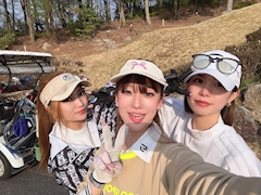 コス「3月ラストだよう😩💤」