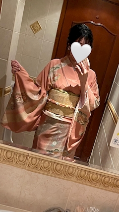 プロフィール写真3・西郷 もも🍑｜メンバーズ 五色・ゴシキ - 名古屋 錦のクラブ/ラウンジ