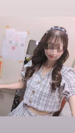 プロフィール写真3・指原　ゆな｜名古屋 名駅 キャバクラ・ブルームーン