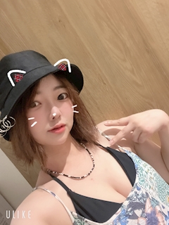 プロフィール写真2・りあ｜昼夜Girls Bar NEO 新宿店・ネオ - 歌舞伎町のガールズバー