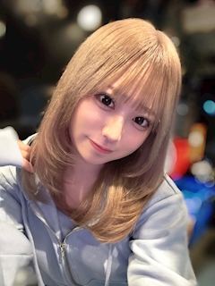 プロフィール写真3・るな｜Girls Bar 7・セブン - 池袋西口のガールズバー