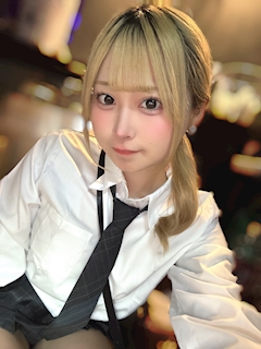 プロフィール写真4・るな｜Girls Bar 7・セブン - 池袋西口のガールズバー
