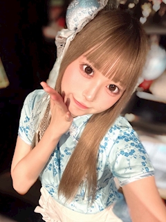 プロフィール写真6・るな｜Girls Bar 7・セブン - 池袋西口のガールズバー