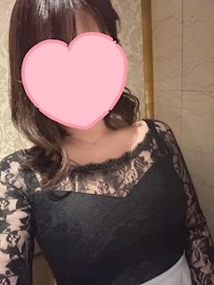 プロフィール写真3・ほのか|GROUND ZERO・グラウンドゼロ - 堂山のスナック