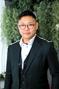 黒崎
