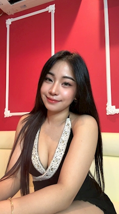 プロフィール写真4・Kim｜MIRAI PH LOUNGE・ミライピーエイチラウンジ - 名古屋 栄のインターナショナルパブ
